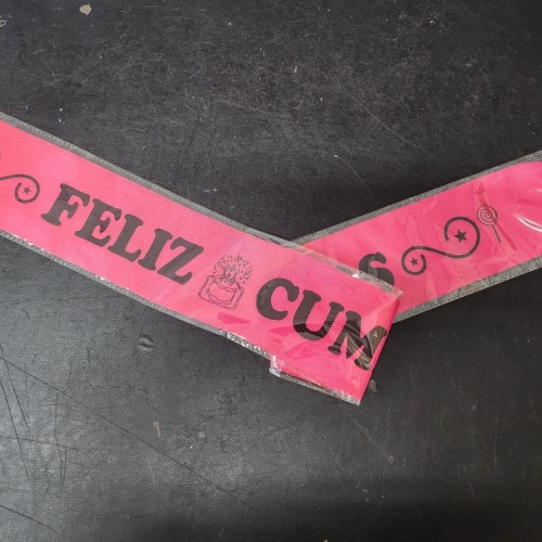 BANDA ROJA FELIZ CUMPLEAÑOS LETRA NEGRA