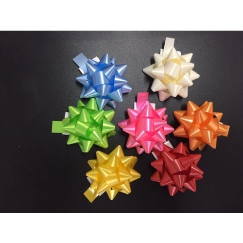 LAZO ESTRELLA ADHESIVA COL.SURT 13MM