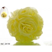 BOLA DE PETALOS ROSA COLOR CREMA 15CM