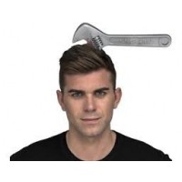 DIADEMA LLAVE INGLESA ENSANGRENTADA