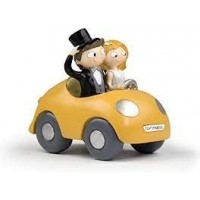 FIGURA NOVIOS EN COCHE